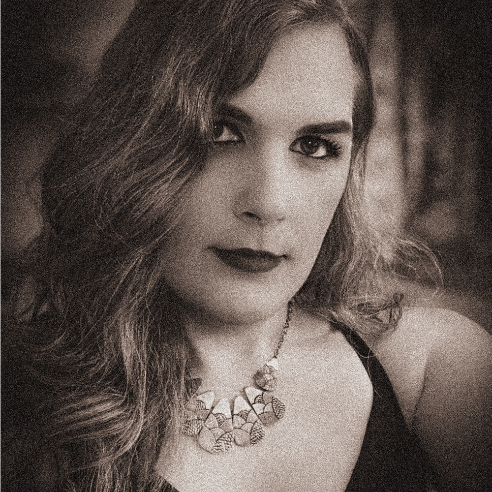 Meet your Posher, Victoria